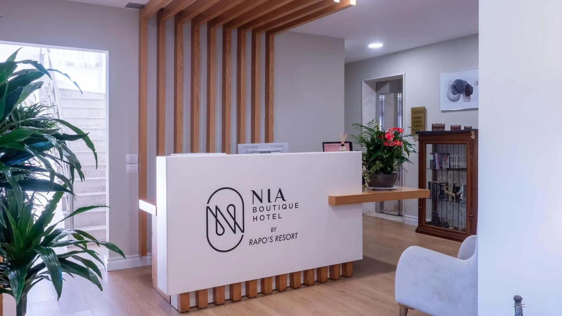 Nia Boutique Hotel By Rapo'S Resort Himare