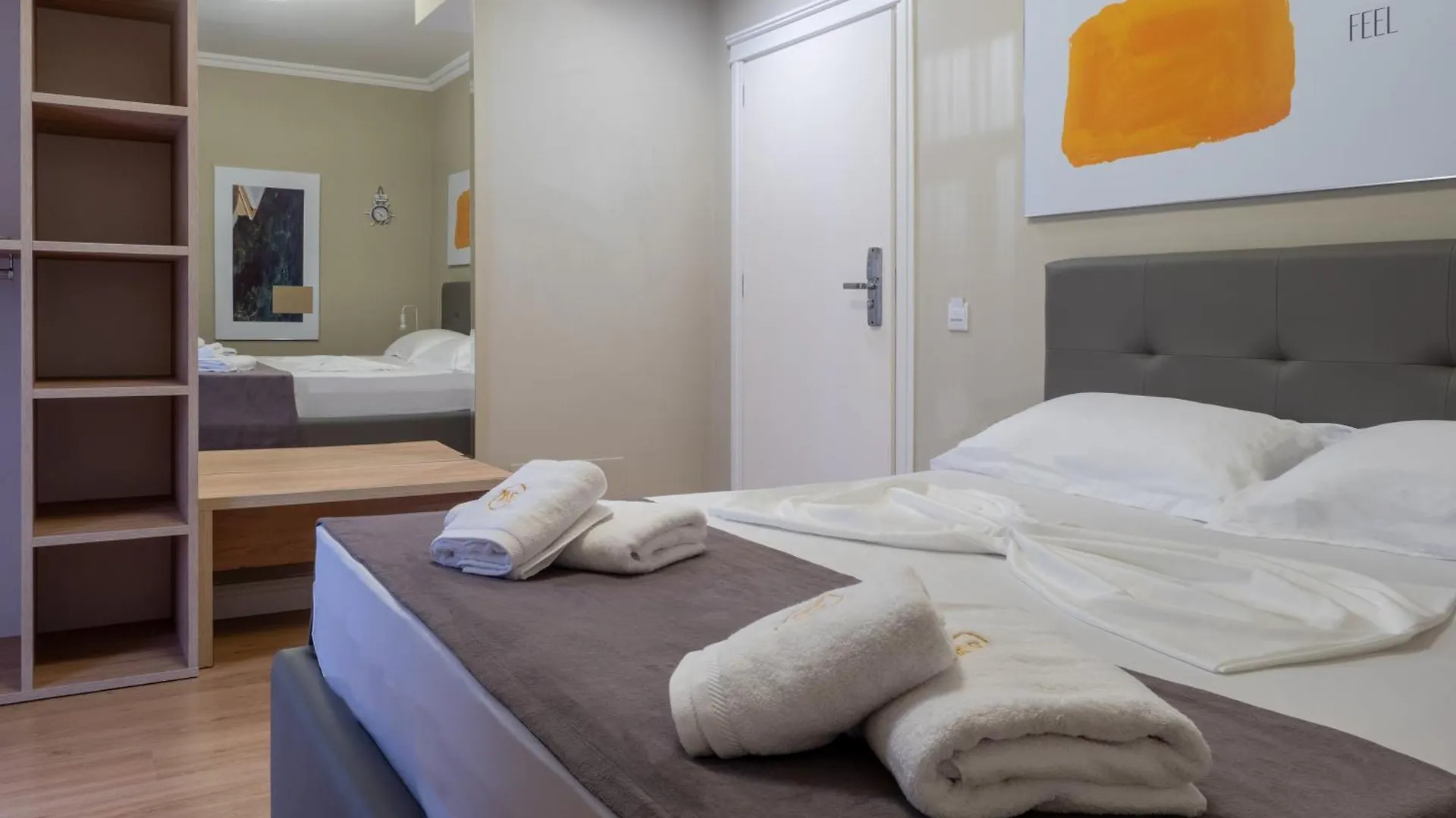 Nia Boutique Hotel By Rapo'S Resort Himare Albanië